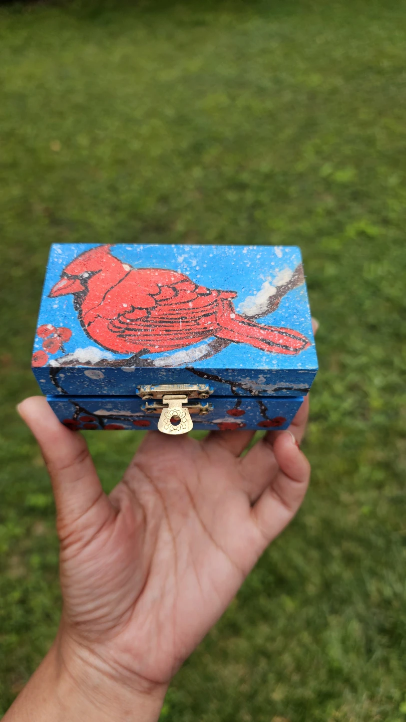 Hand-painted Cardinal Trinket Box - photo 2