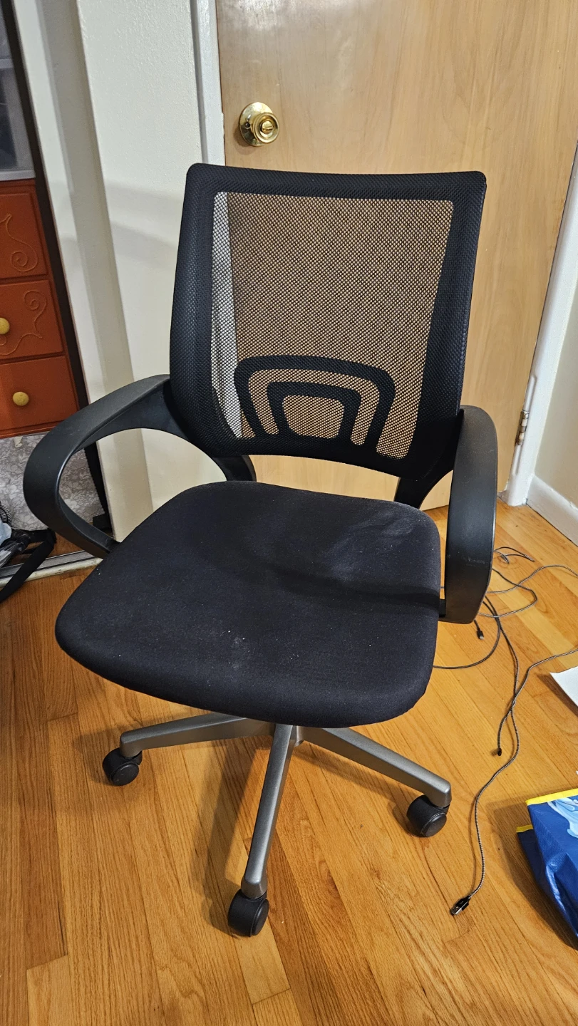 Black Mesh Office Chair