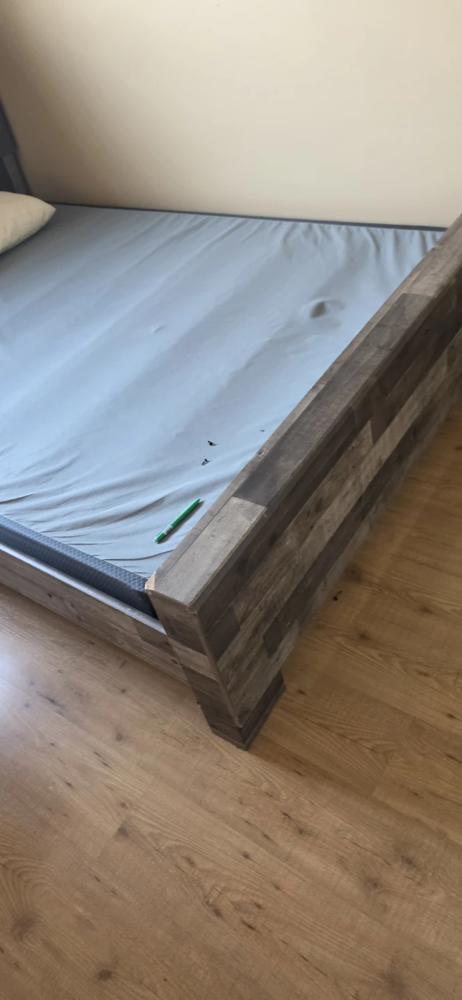 I have queen bed for sale - photo 2