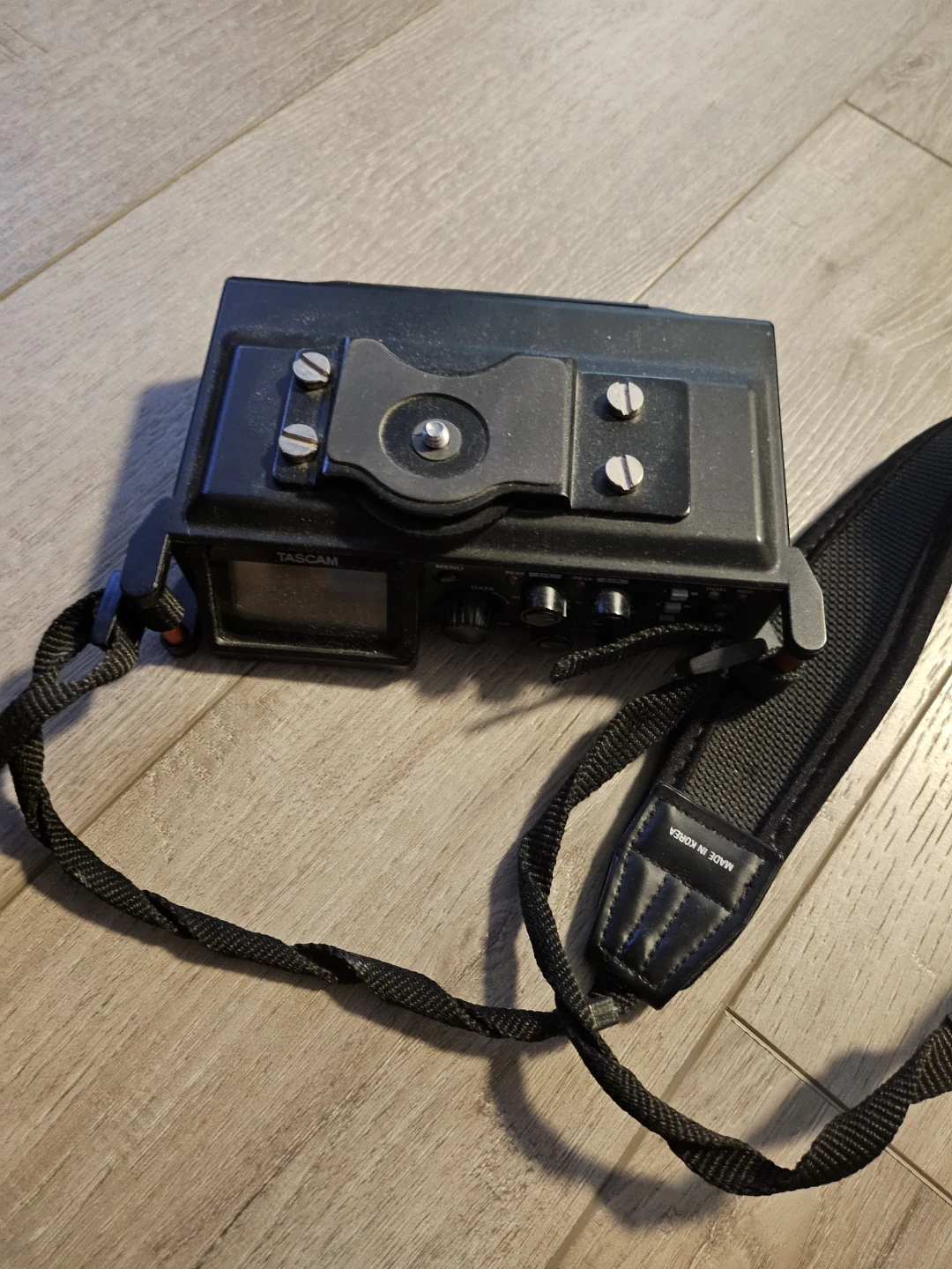 Tascam DR-70D - Sound Recorder - photo 2