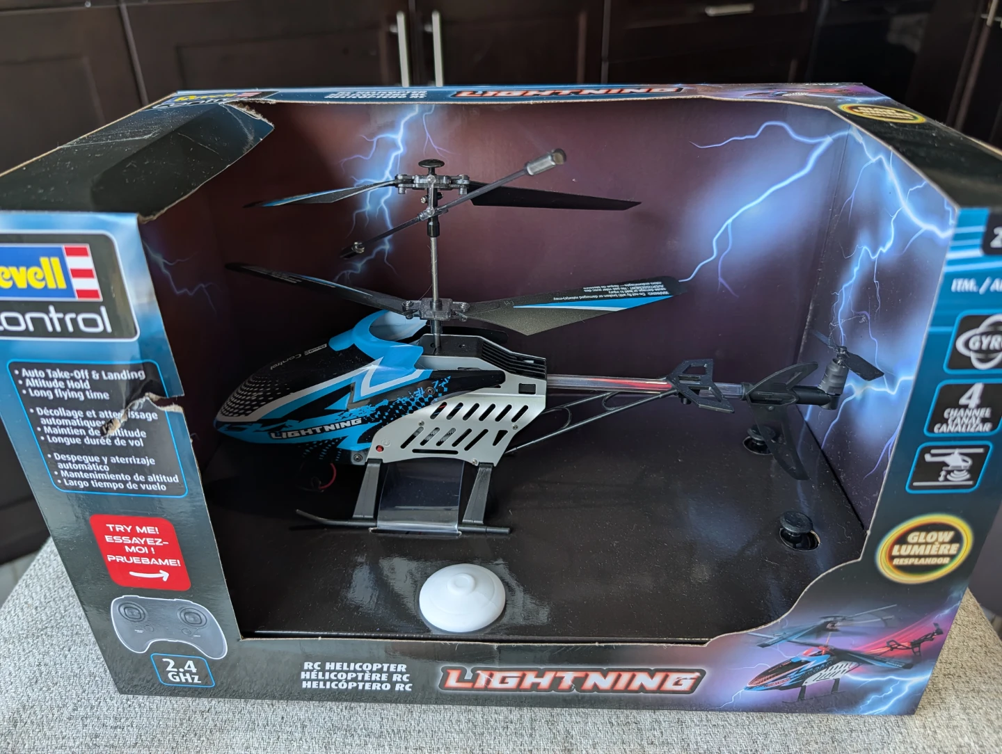 UNOPENED BOX - Revell Control Lightning RC Helicopter