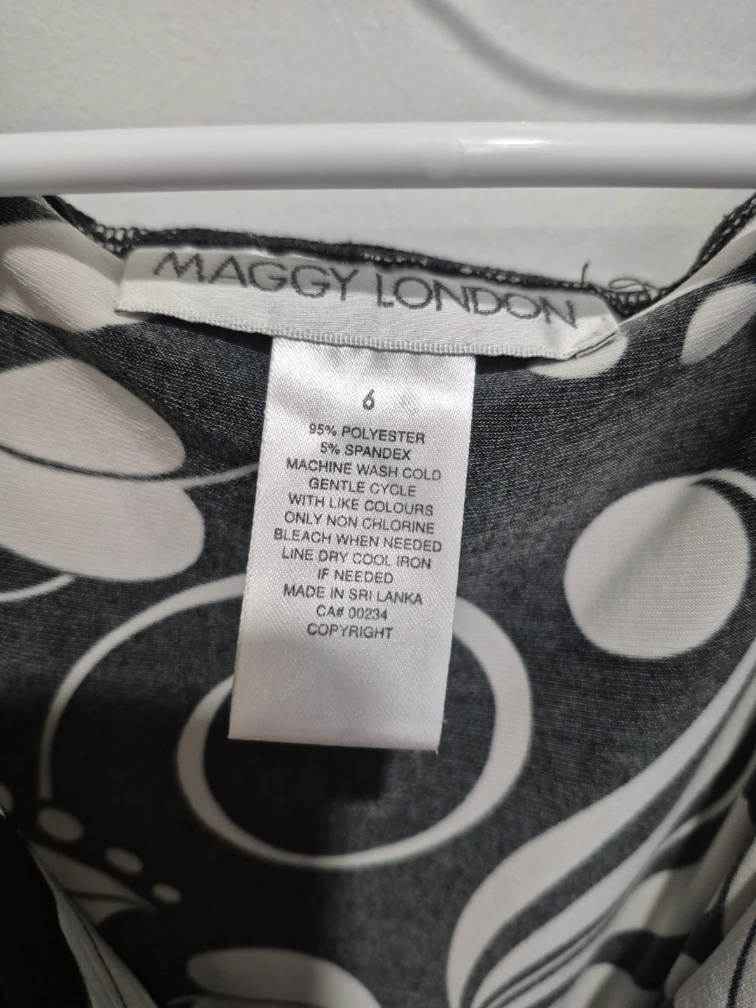 Maggy London Black & White Swirl Dress - photo 2