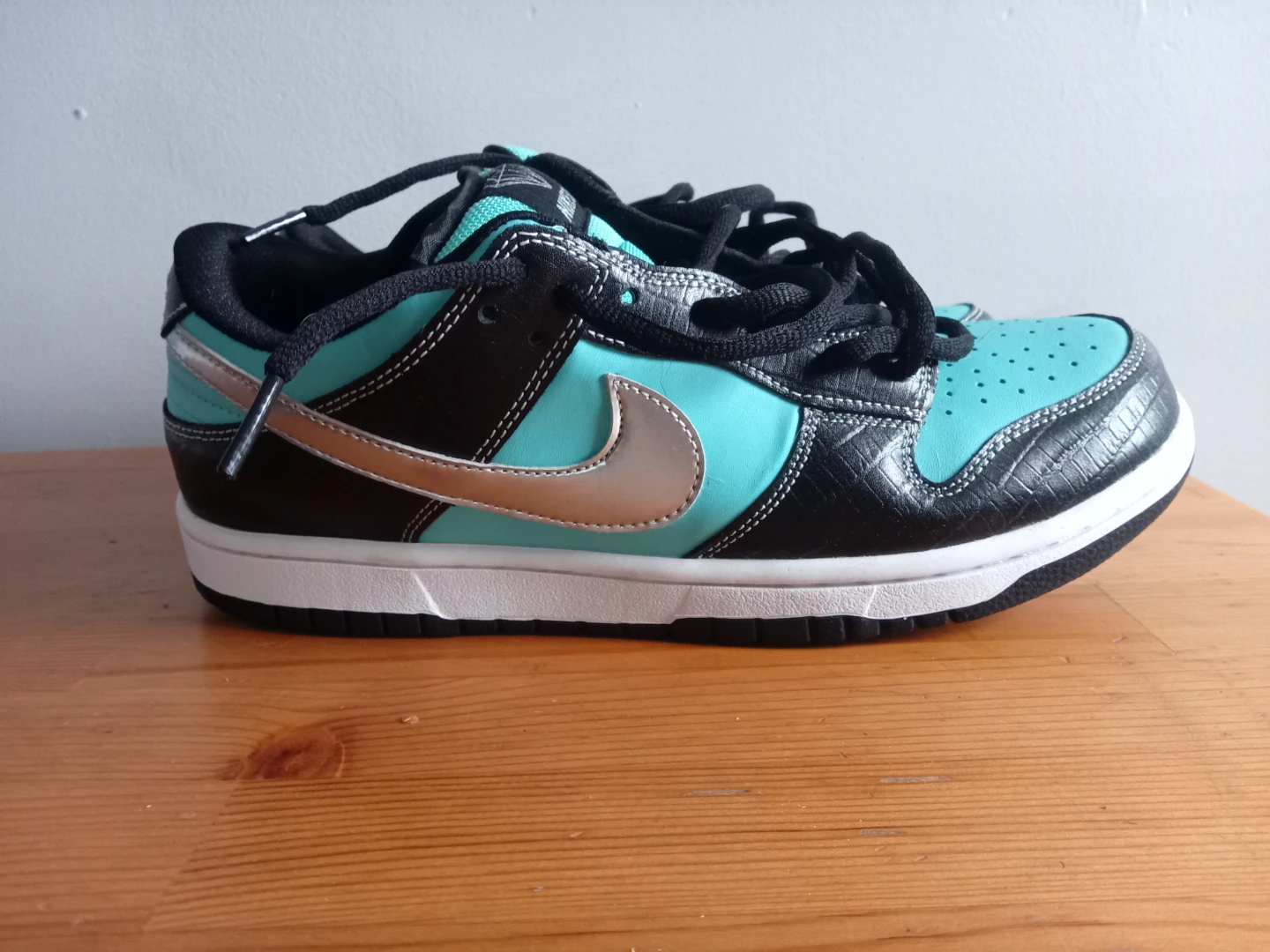 Nike SB Dunk Low "Tiffany" Diamond Supply Co. - photo 4