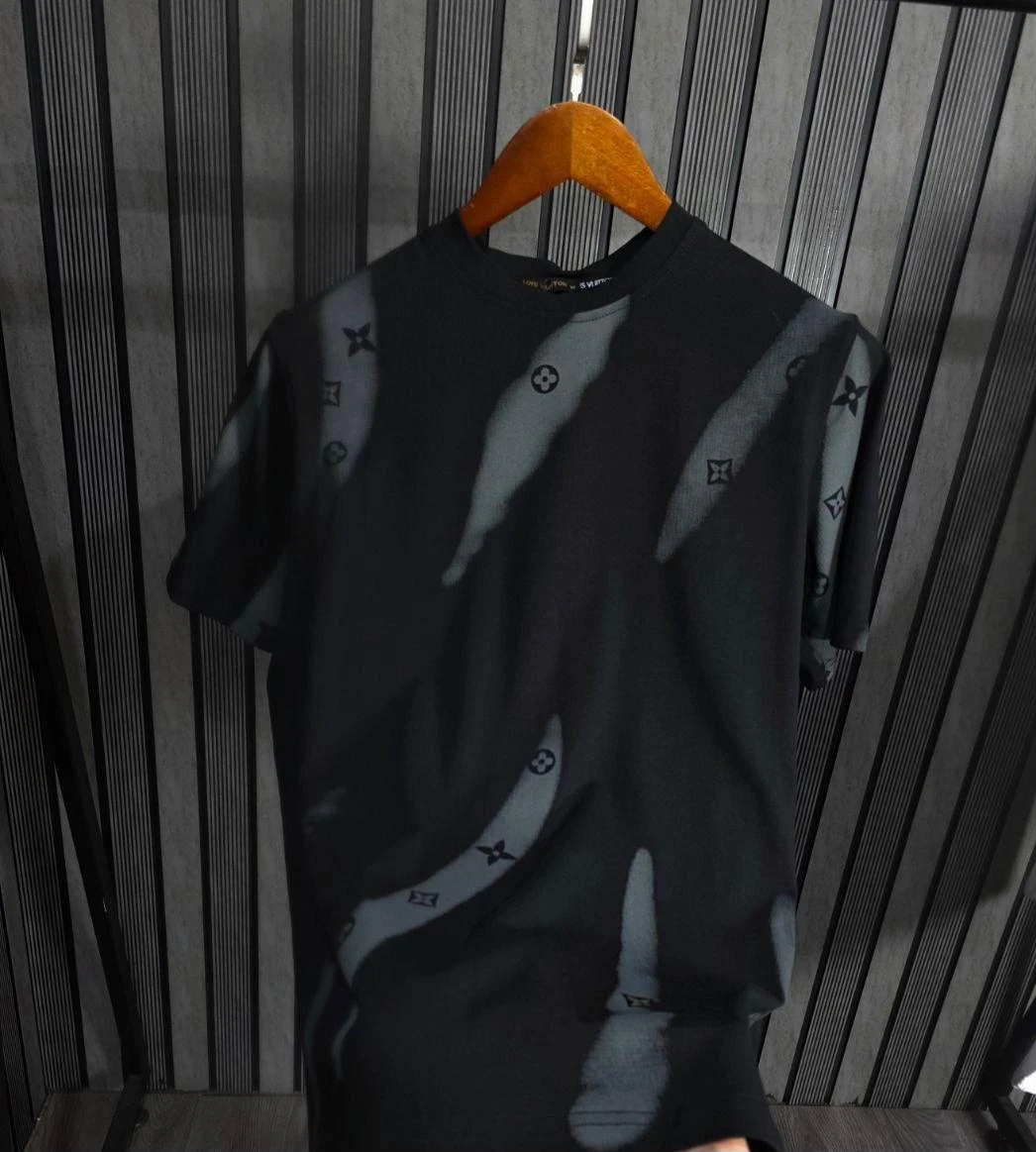 New adults shirts size small 💥sale💥 - photo 3