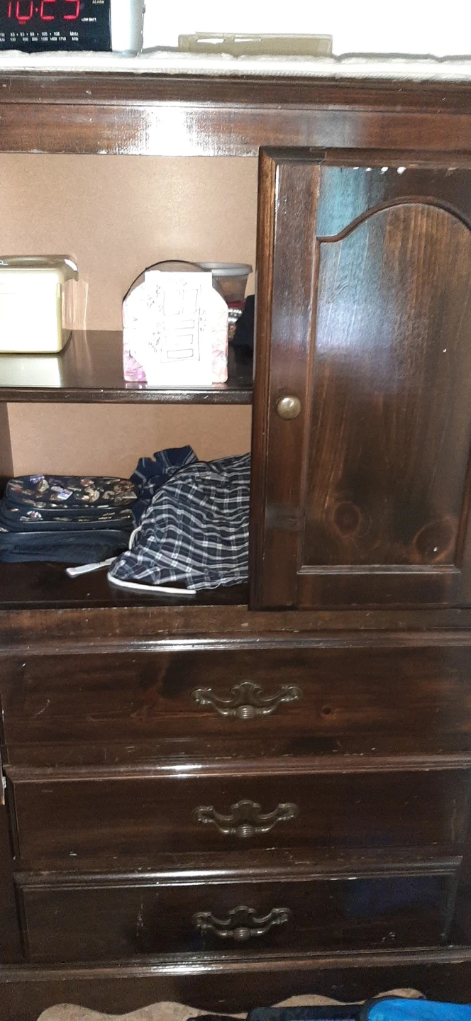 Matching King-size headboard, Dresser, Hutch and Armoire - photo 4