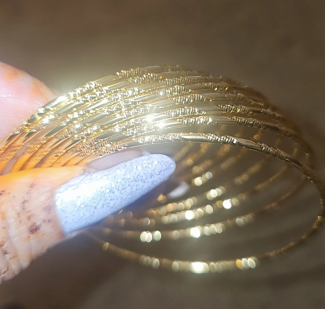 Set of 8 Bangles, 24 Karat gold plated - photo 3