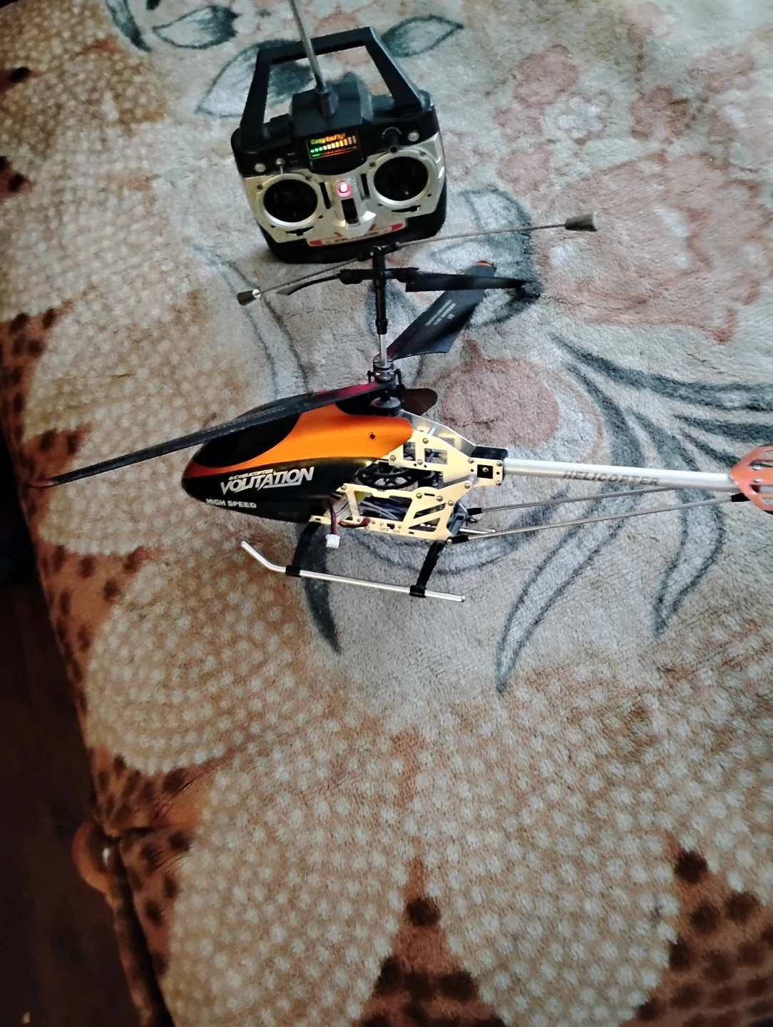 Volitation RC Helicopter with Remote Control - photo 2