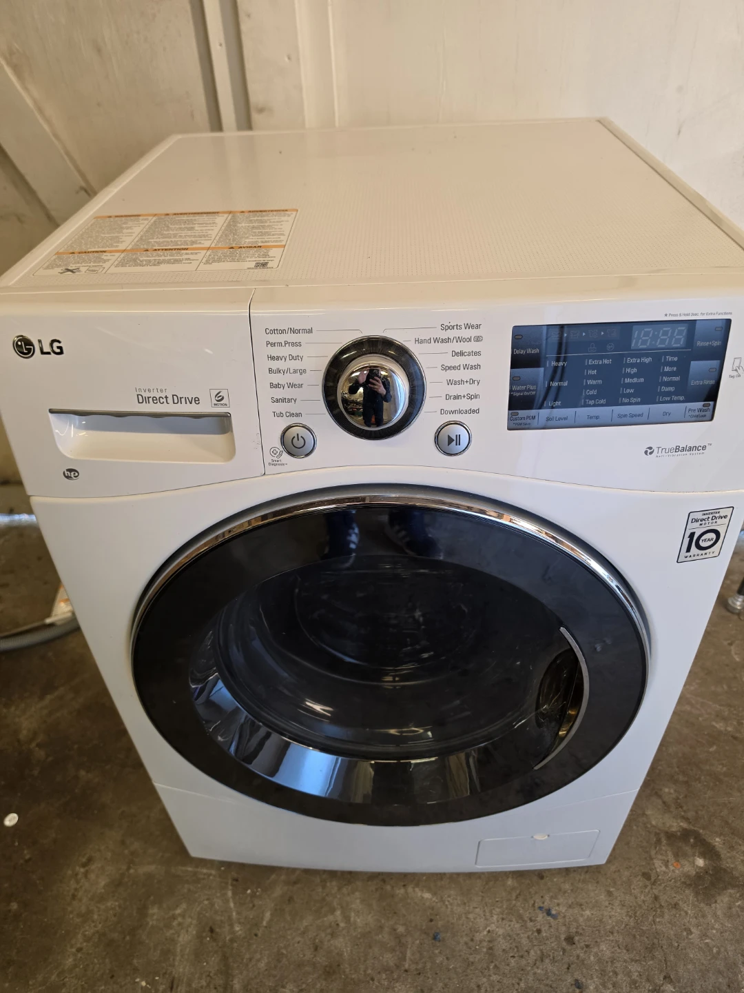 Delivery Available - LG 24" Compact Front Load Washer - photo 3
