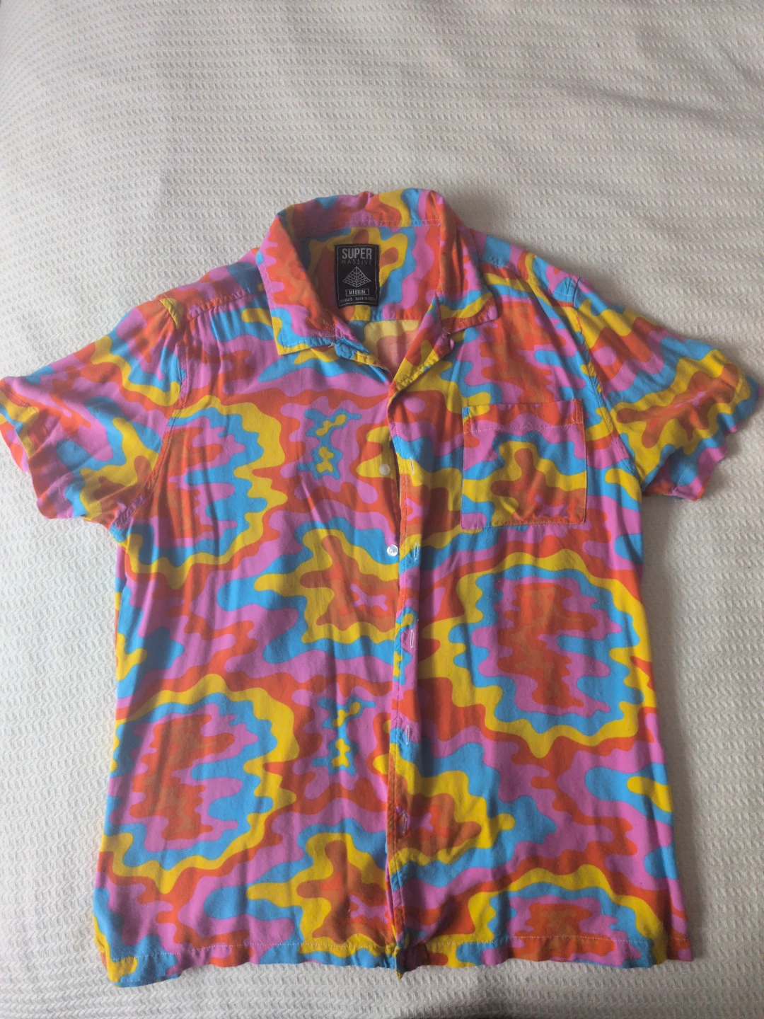 Super Massive Men's Button-Up Shirt