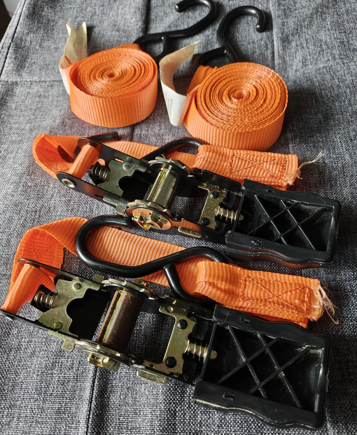 Haul Master 400lb Cap. Ratchet Tie-Down Straps - photo 2