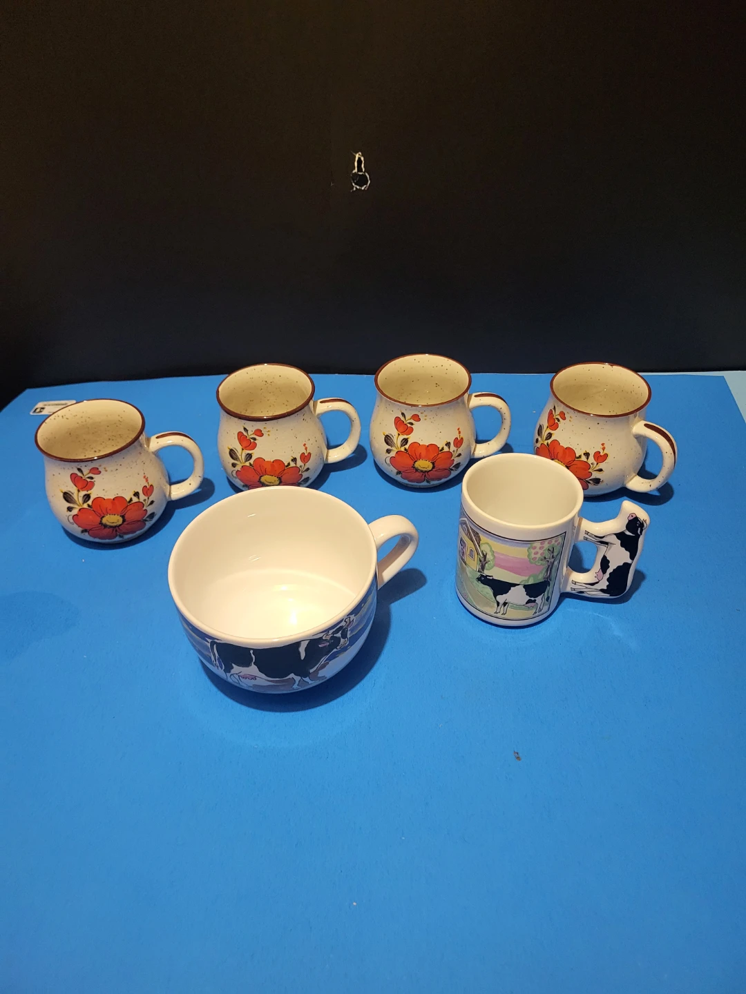 Vintage Ceramic Mug Cup Set