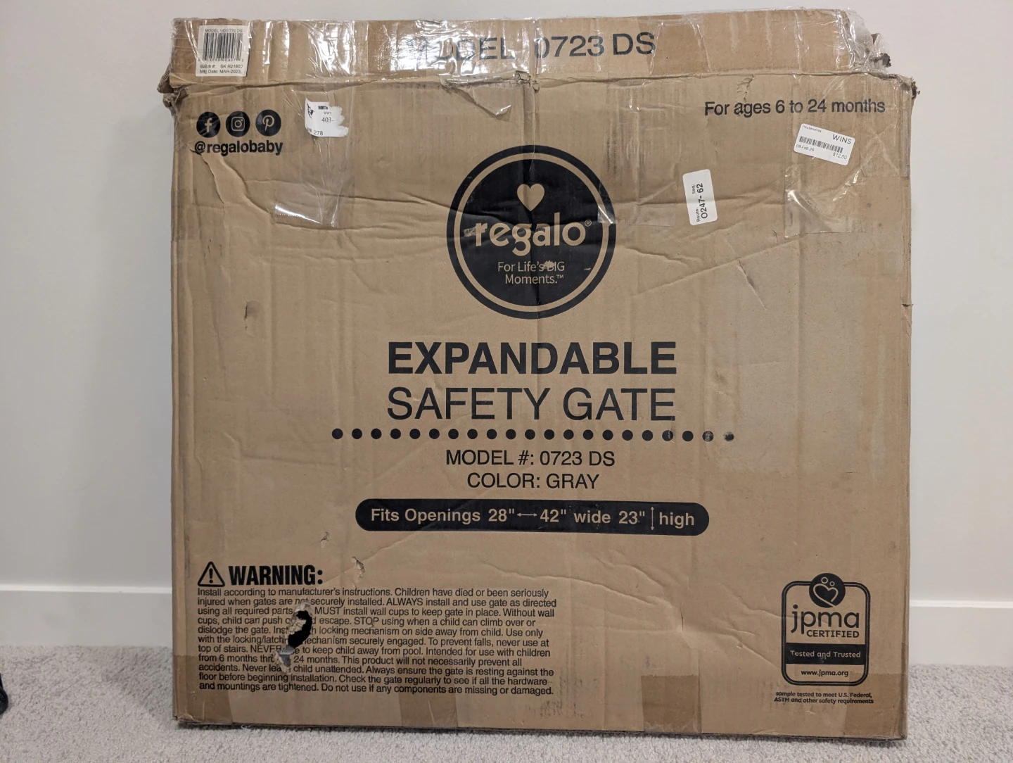 Regalo Expandable Safety Gate - photo 2