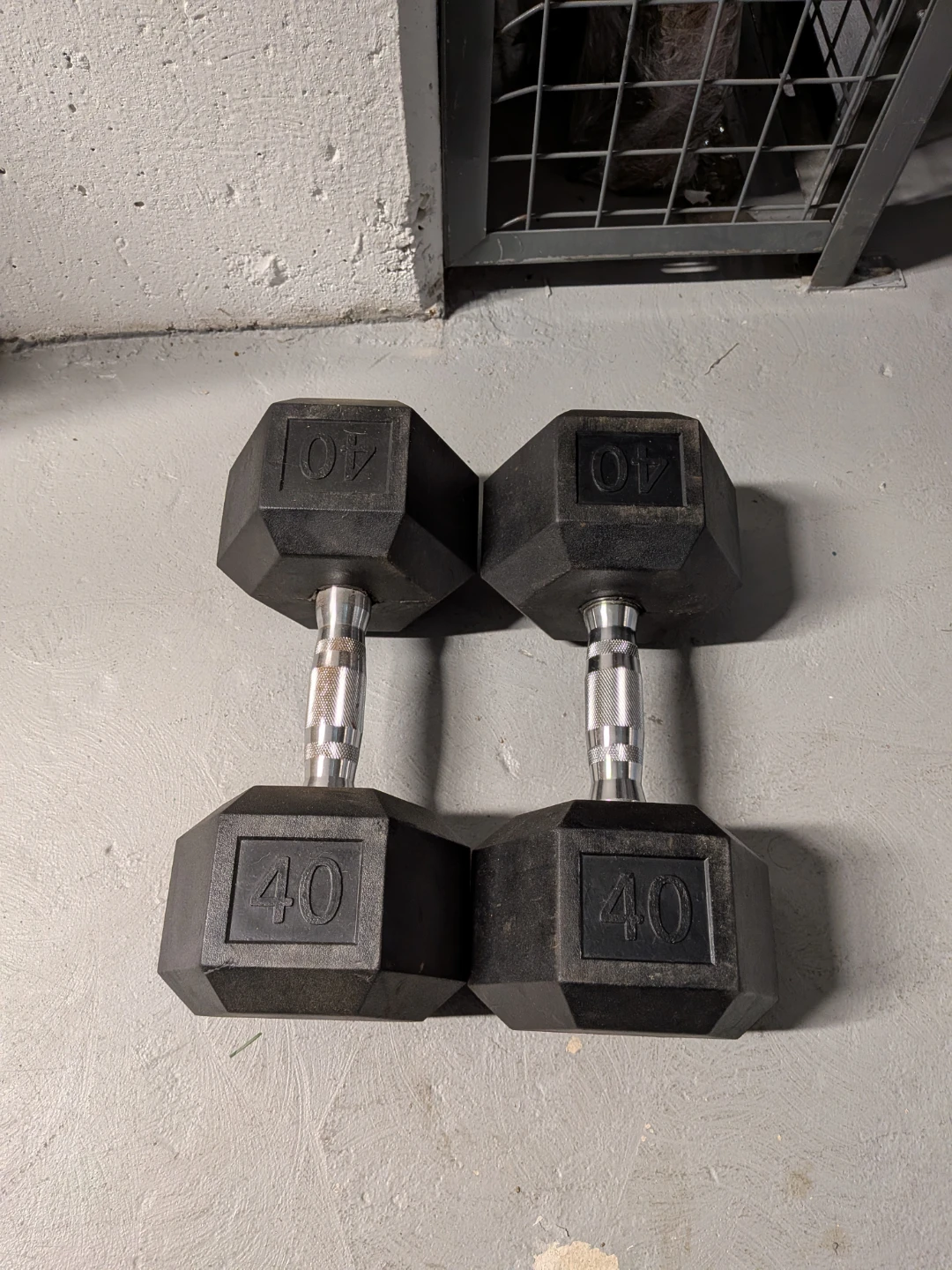 Set of Two 40lb Dumbbells (also 10lb available)