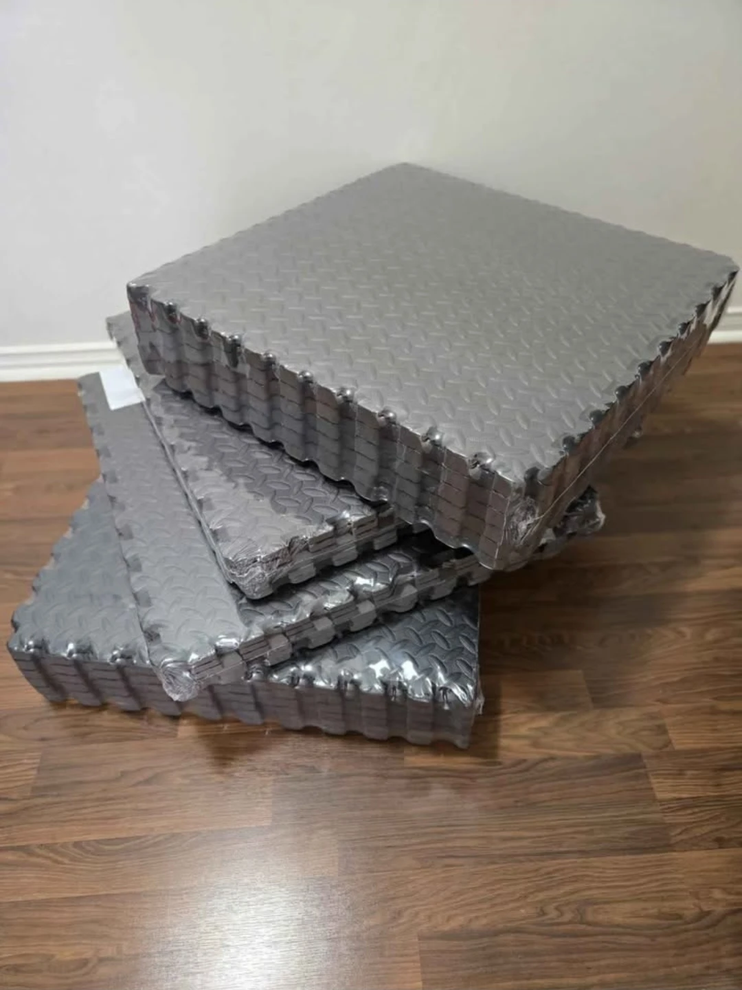 1 inch foam mats 4 packs set, New! - photo 2