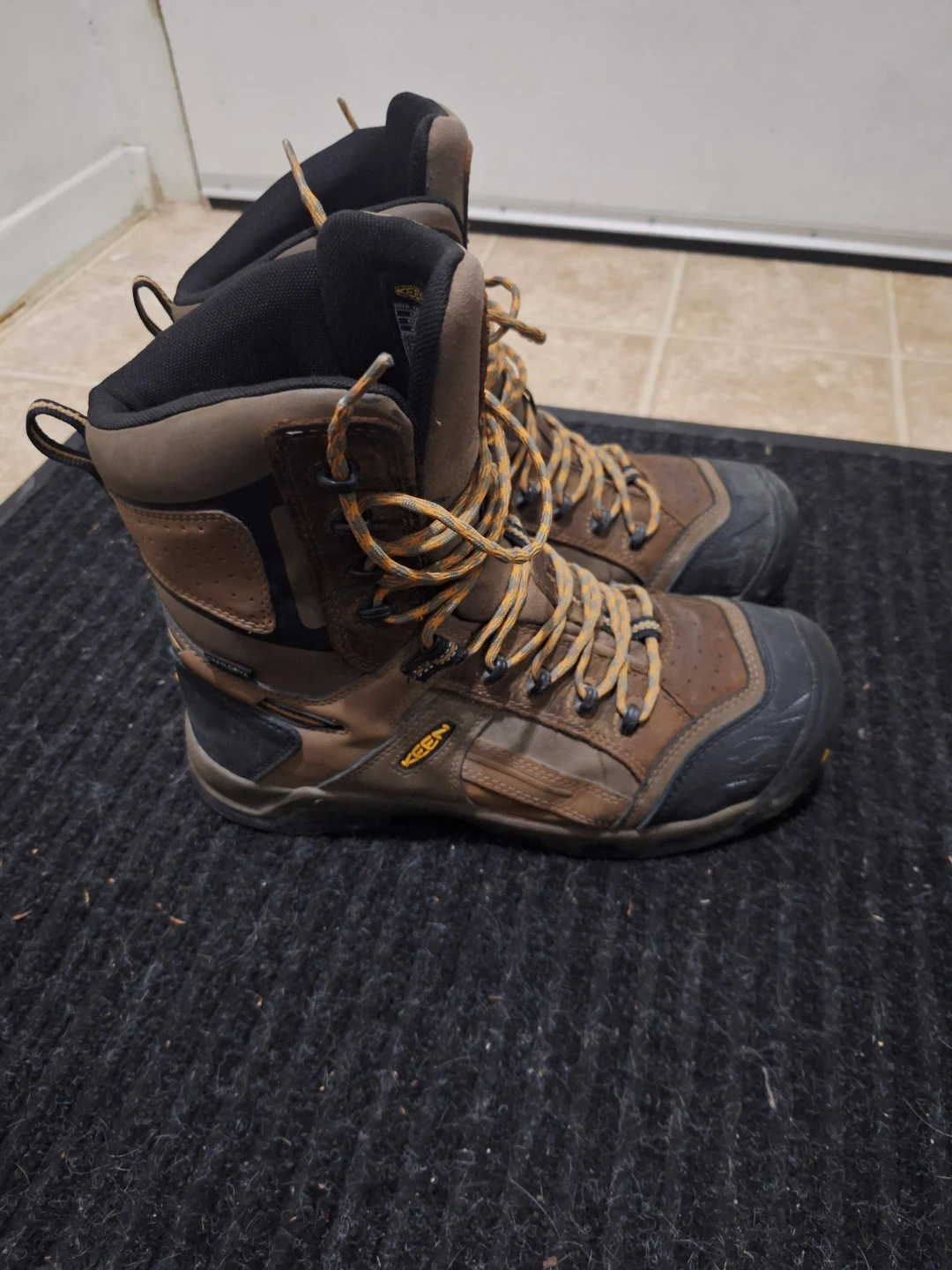 KEEN Utility Work Boots Men's Size 9 11 - photo 2