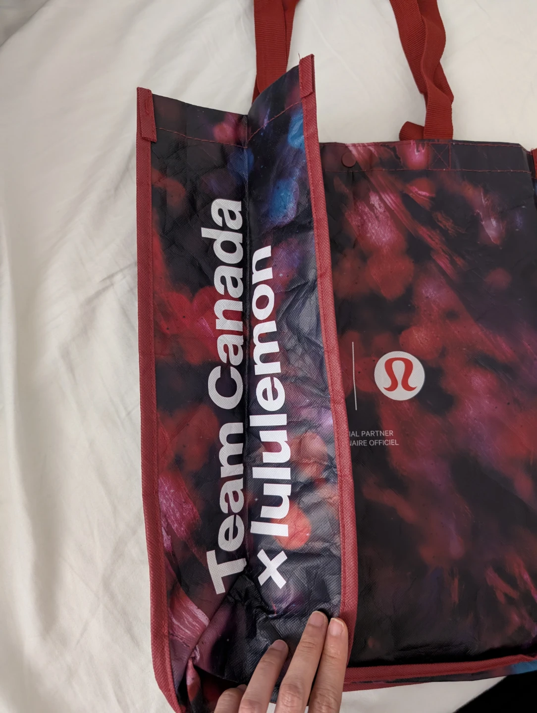 Lululemon x Team Canada Olympic Reusable Tote Bag Limited - photo 2