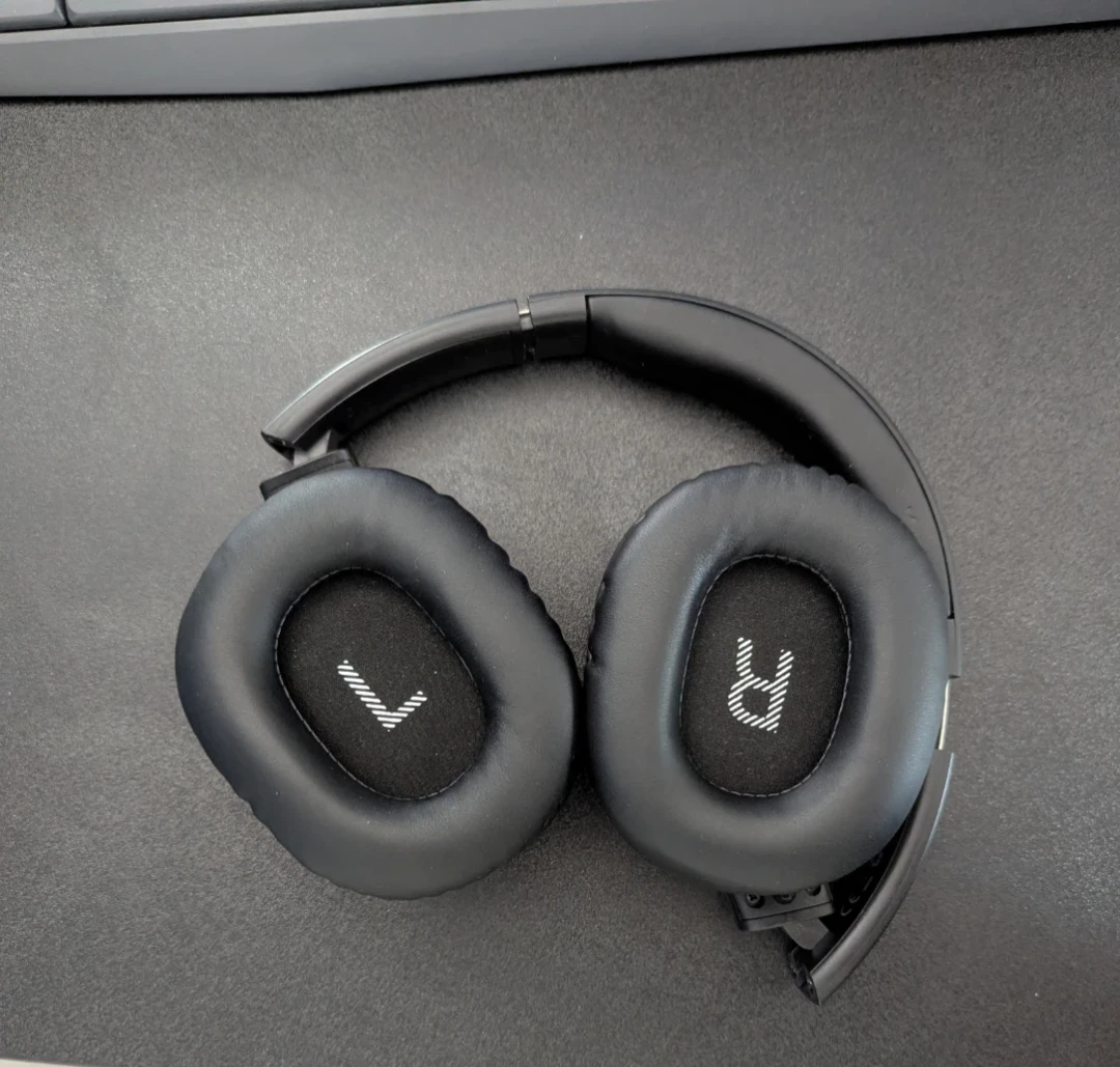 Monster Over-Ear Headphones - photo 3