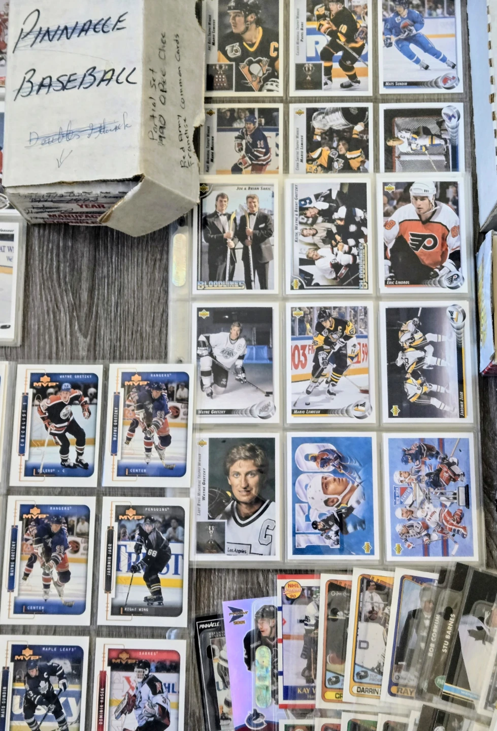 12,000 Pristine Hockey Card Lot, Loaded With Rookies & Stars - photo 5