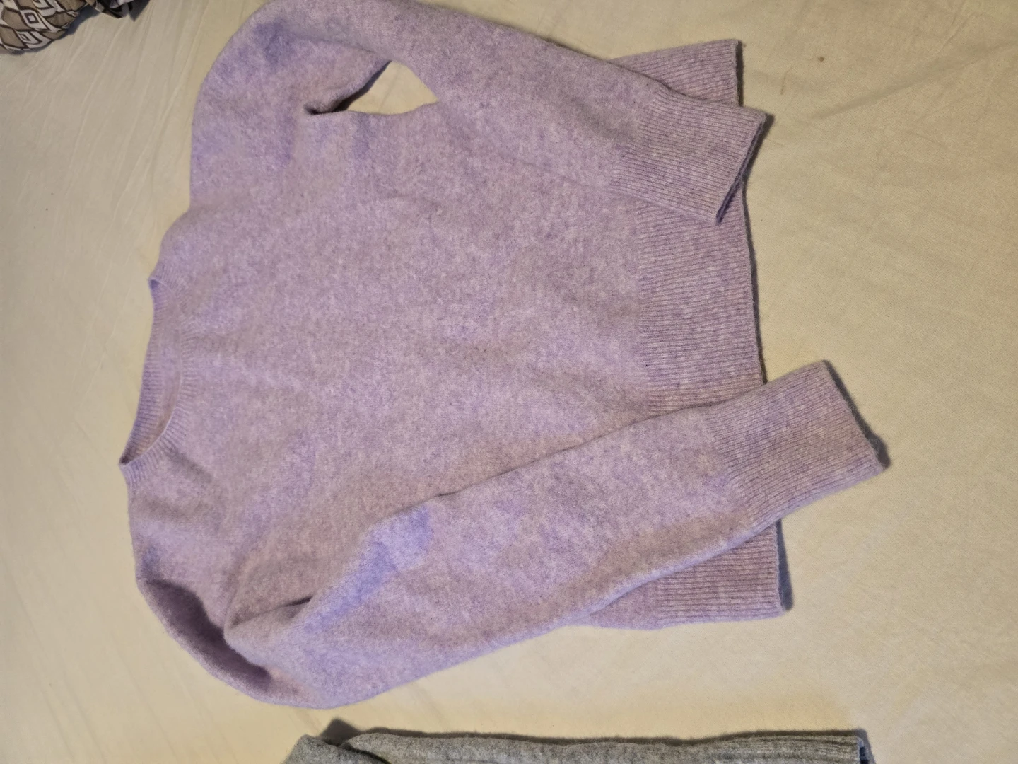 Uniqlo Grey and Purple Knit Sweaters Size S - photo 3
