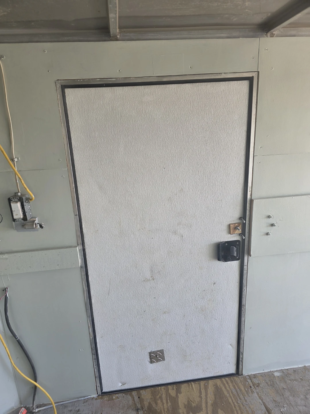 H&H Trailers XL Series Enclosed Trailer - photo 5