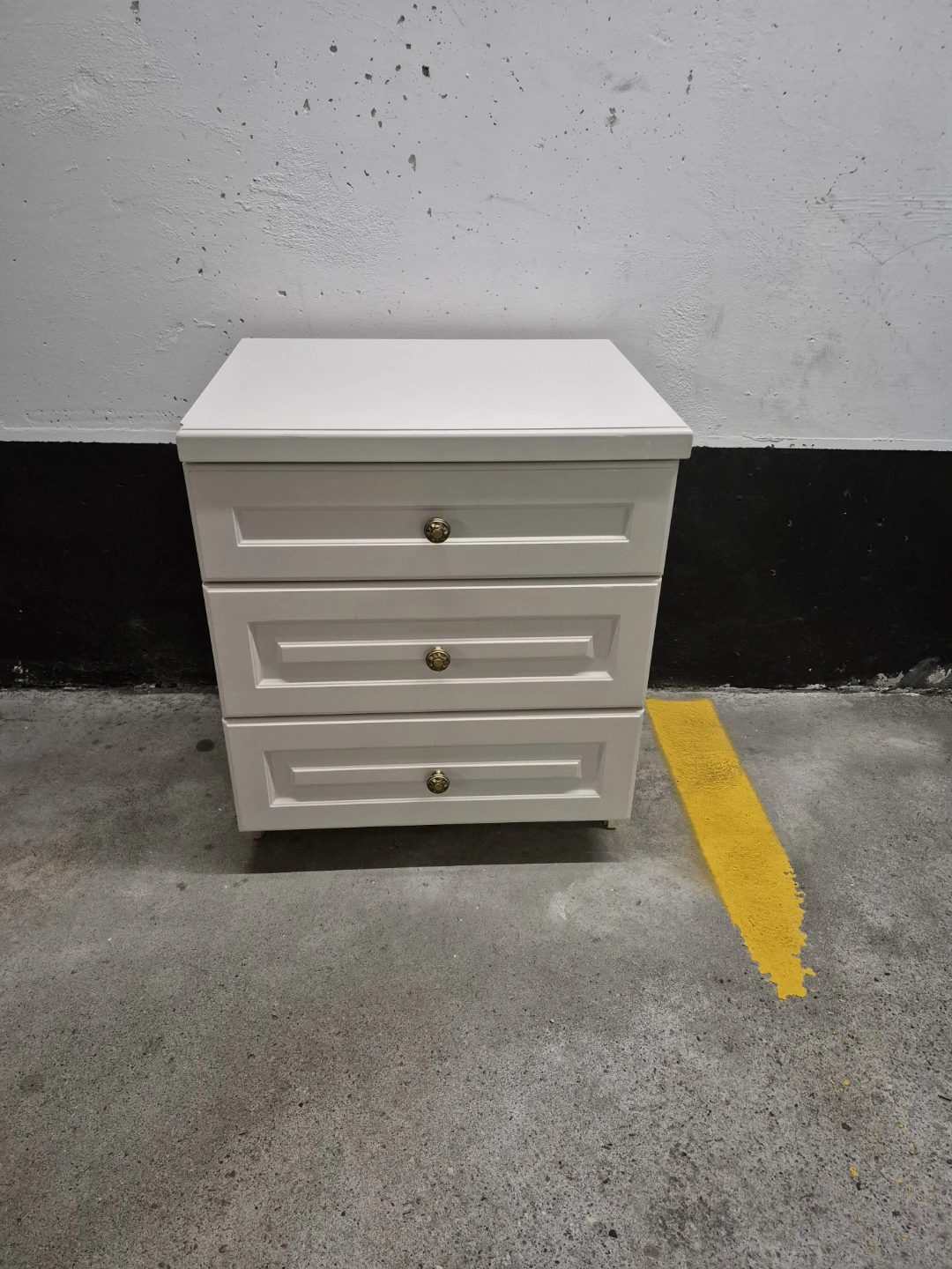 Royal Craft off-White 3-Drawer Nightstands (Set of 2) - photo 3
