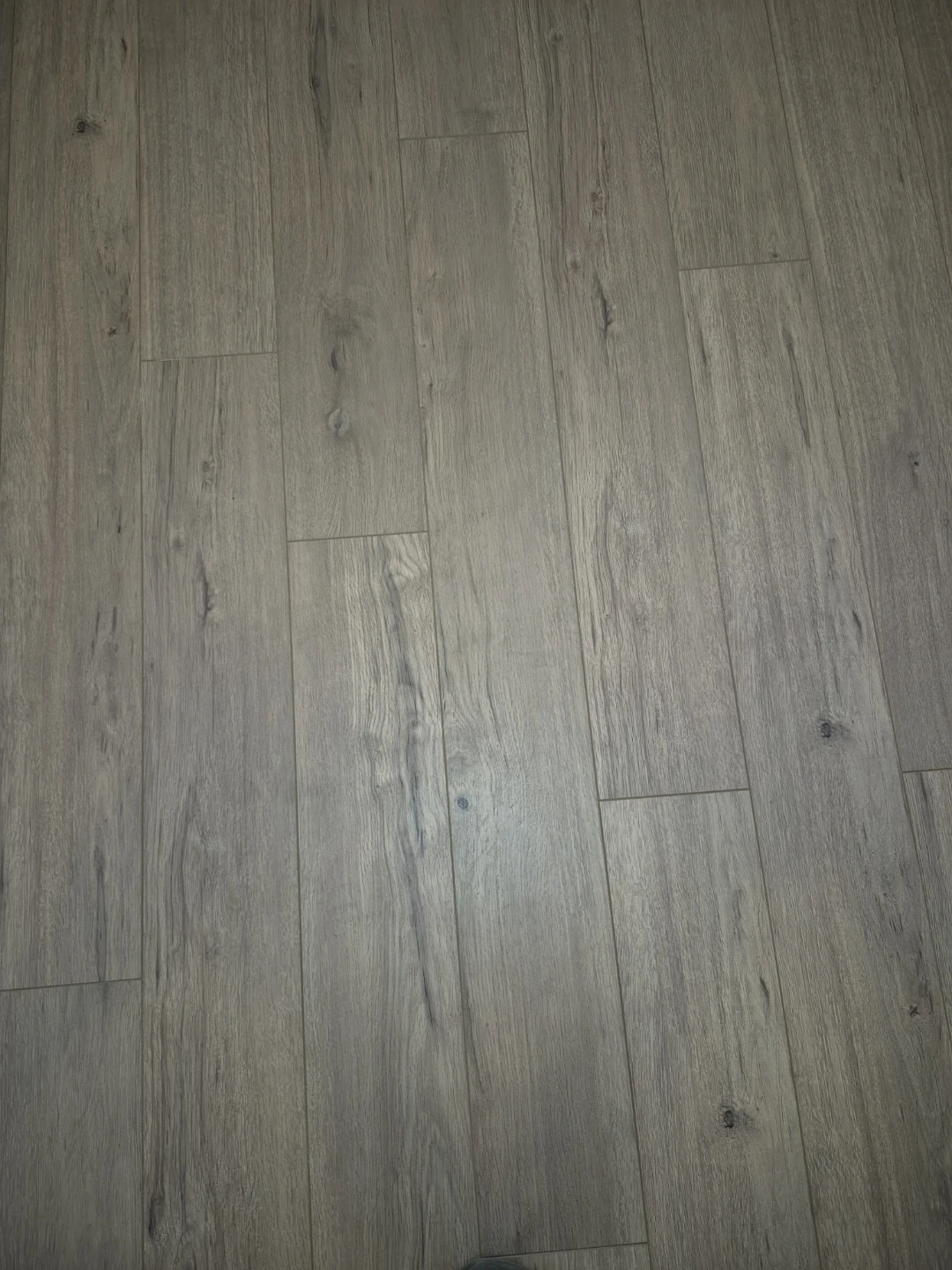 Laminate flooring - photo 5