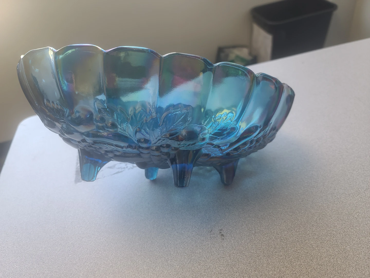 Blue iridescent glass footed bowl with grape and leaf design - photo 2