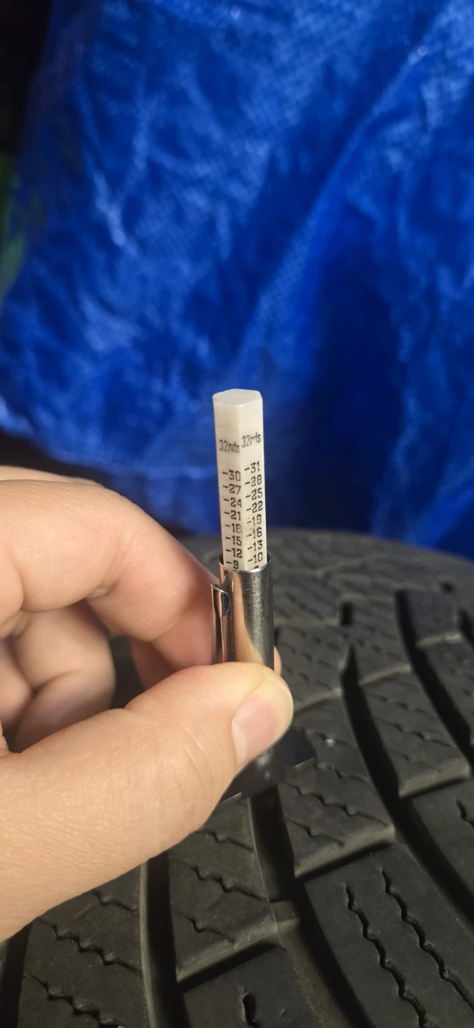 Pirelli Scorpion WeatherActive tires 235/65r18 - photo 3