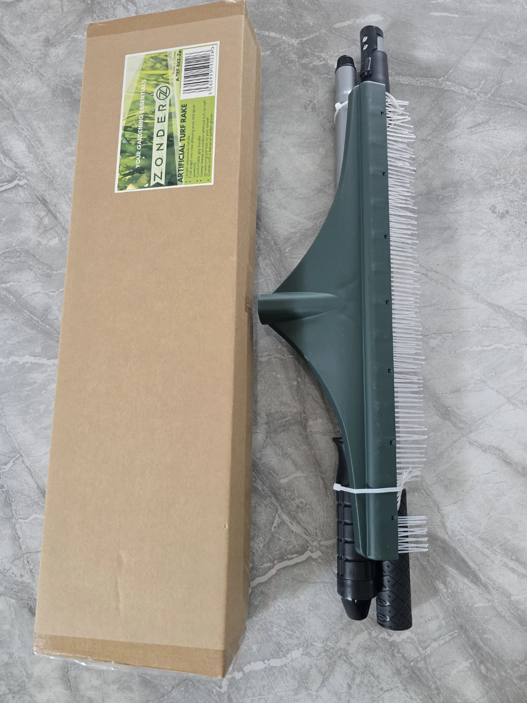 Zonder artificial turf rake with gloves - photo 2