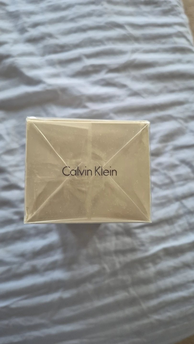 Brand New Klein Obsession Eau de Parfum Spray for Women - photo 3