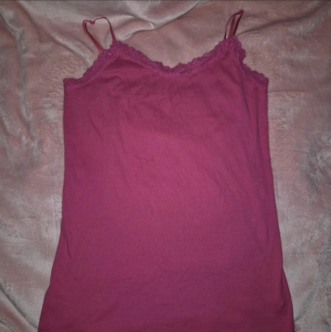 Gap Pink Lace Trim Camisole Top