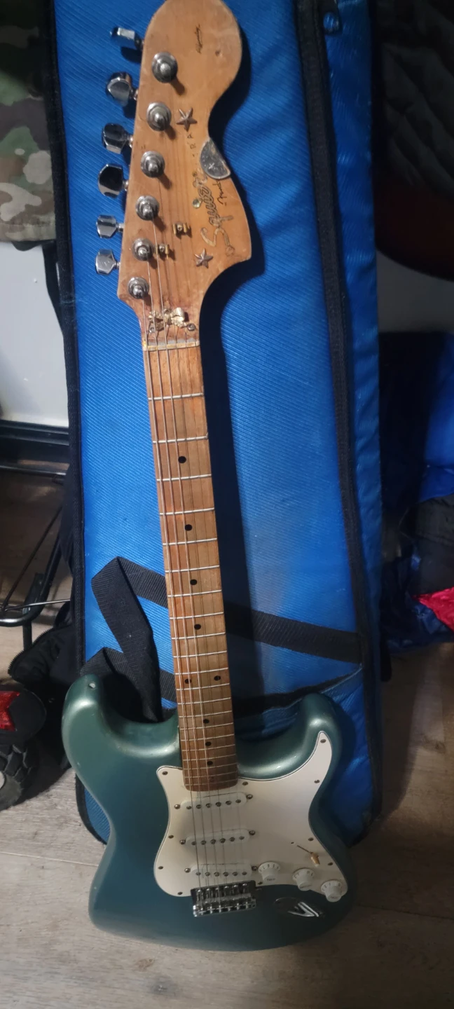 Fender Strata Castor Guitar