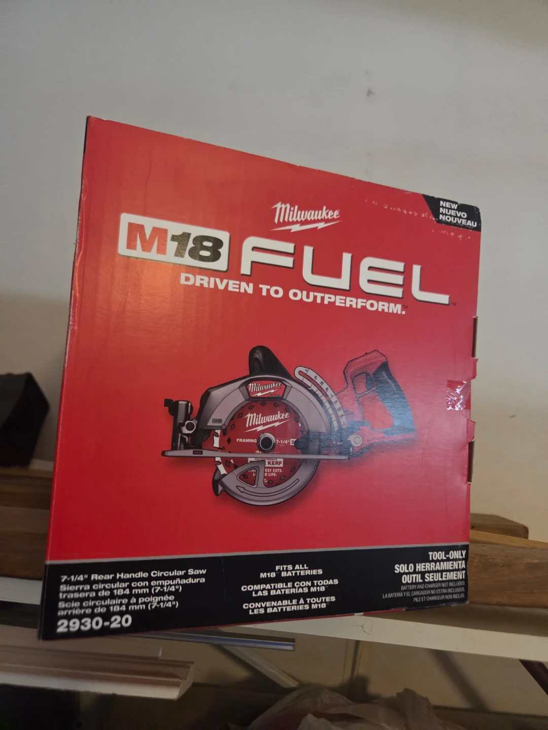 Milwaukee M18 FUEL 7-1/4 Rear Handle Circular Saw