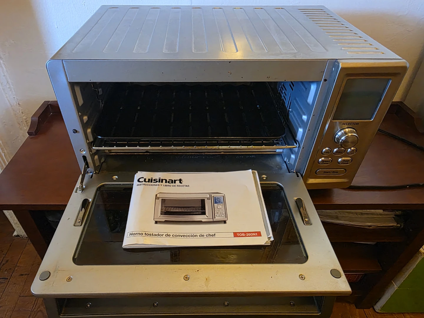 Cuisinart Convection Toaster Oven - photo 2