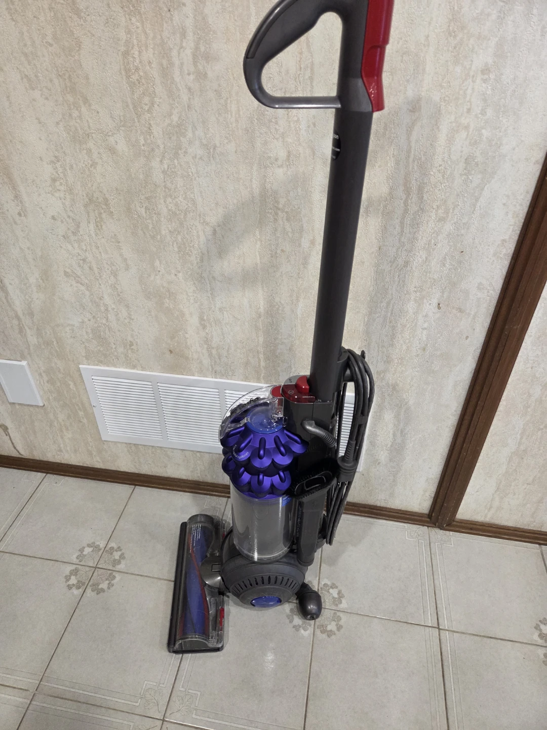 Dyson Upright Vacuum Cleaner - photo 2