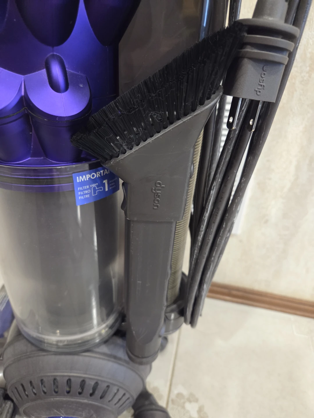 Dyson Upright Vacuum Cleaner - photo 3