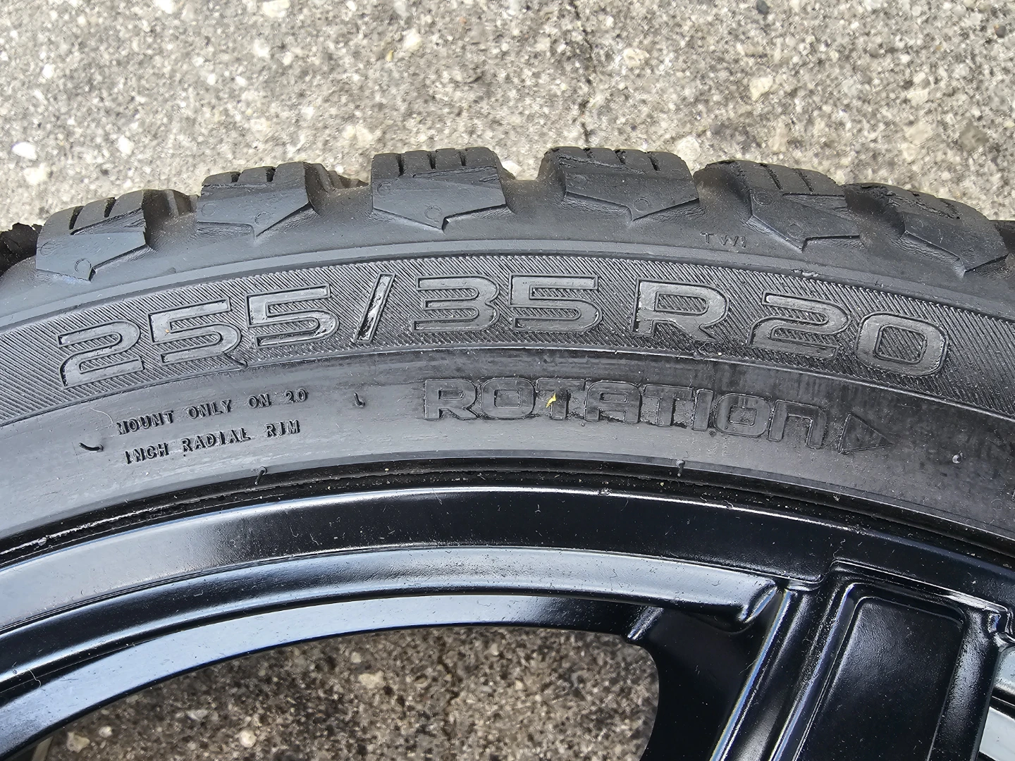 255/35 R20 WINTER TIRES ON RIMS 5×120 - photo 5