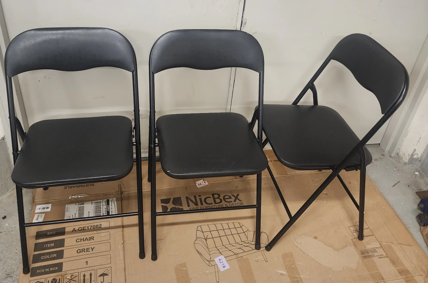 Nicbex Folding Chairs (Set of 3) - photo 2