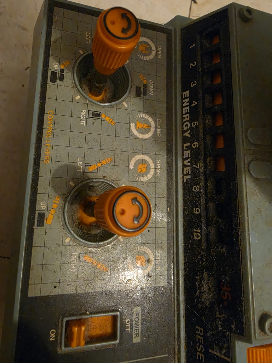 Radio Shack Armatron Robot Toy - photo 2