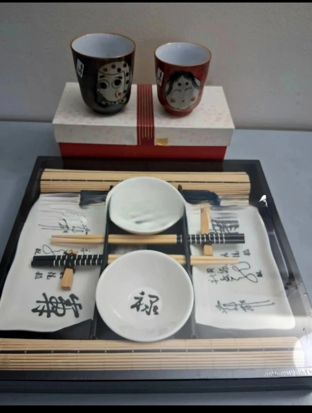 Japanese Style Sushi Set