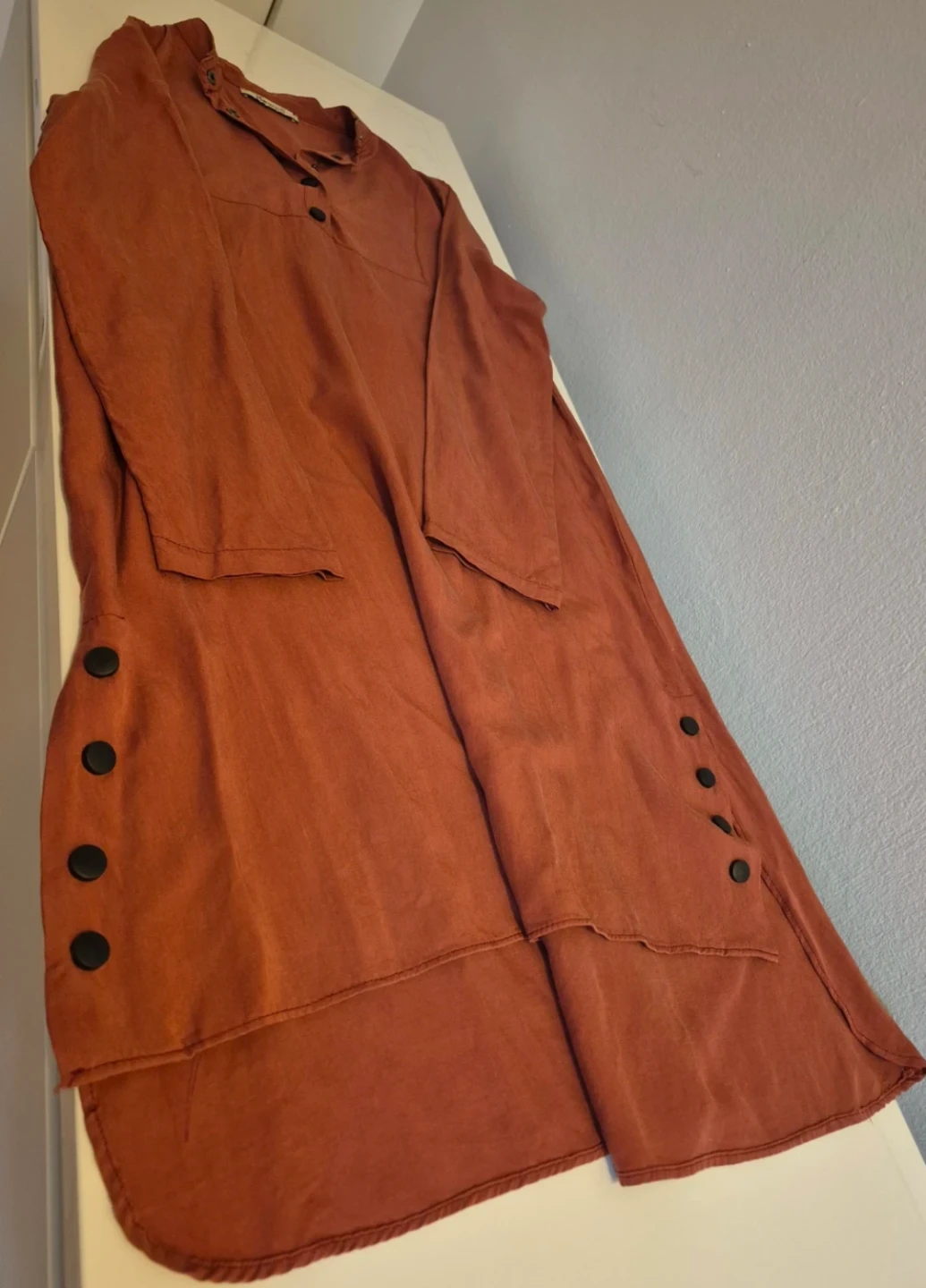 Hewes Line long-sleeve dress - photo 4