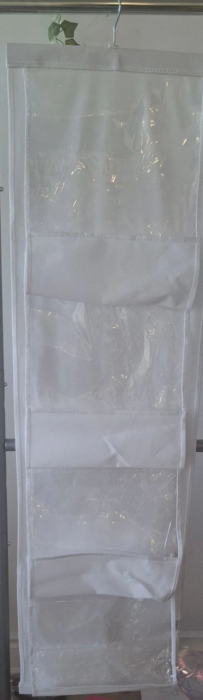 8 Pockets Hanging Organizer for Purses.