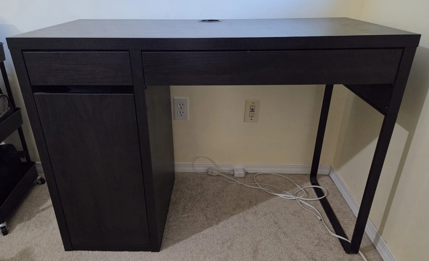 Ikea micke office desk and chair