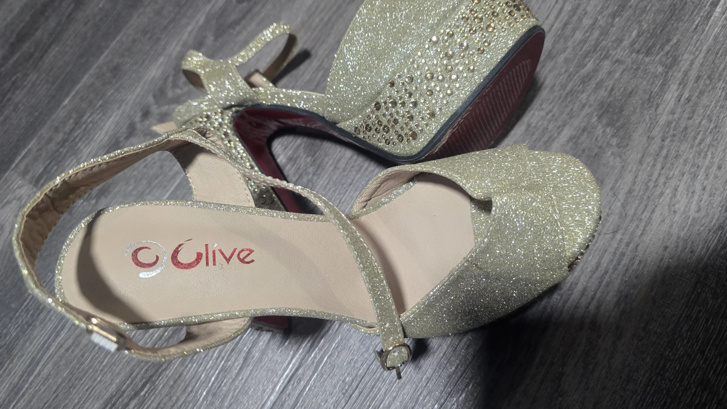 OLIVE Gold Glitter Heels