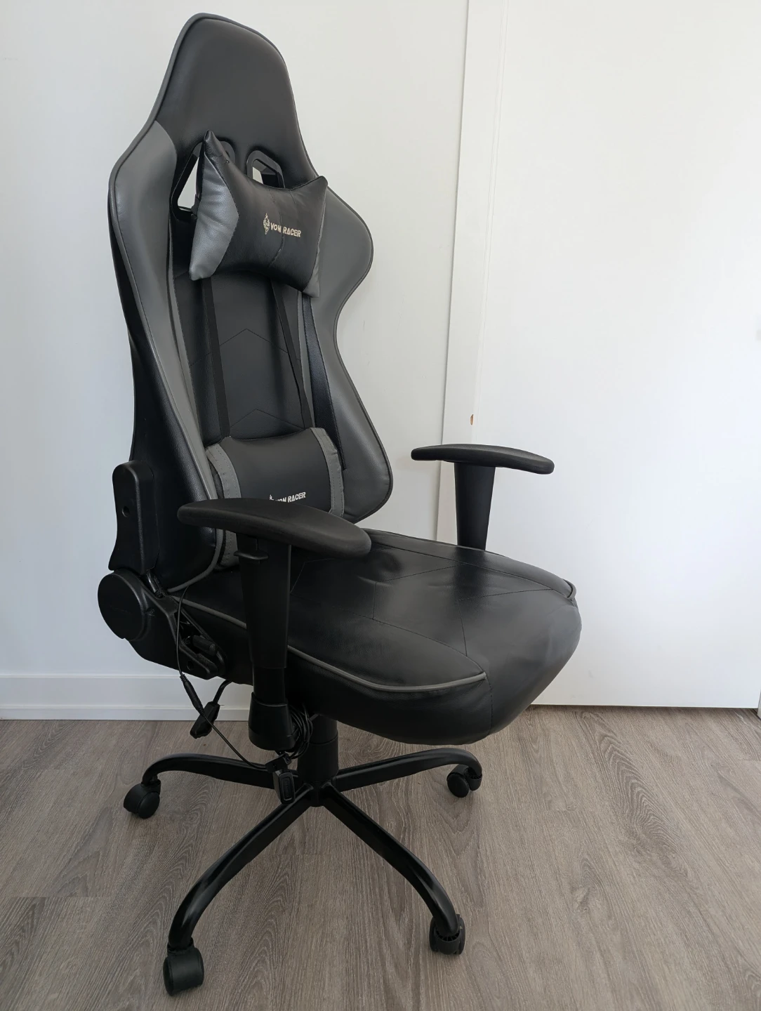 Von Racer Gaming Chair - photo 2