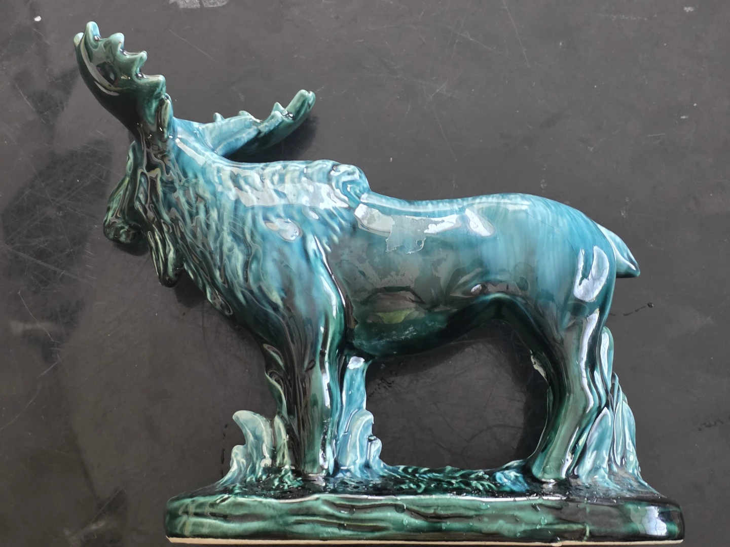 Blue Mountain Pottery Ceramic Moose Figurine Green Glaze - photo 3