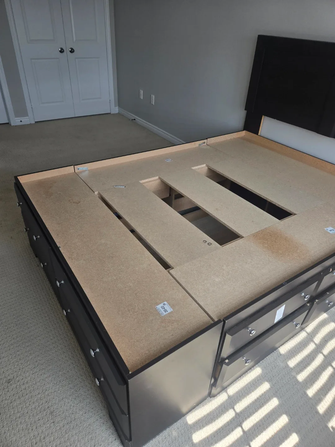 Dark Wood Platform Bed Frame with Storage Drawers - photo 3