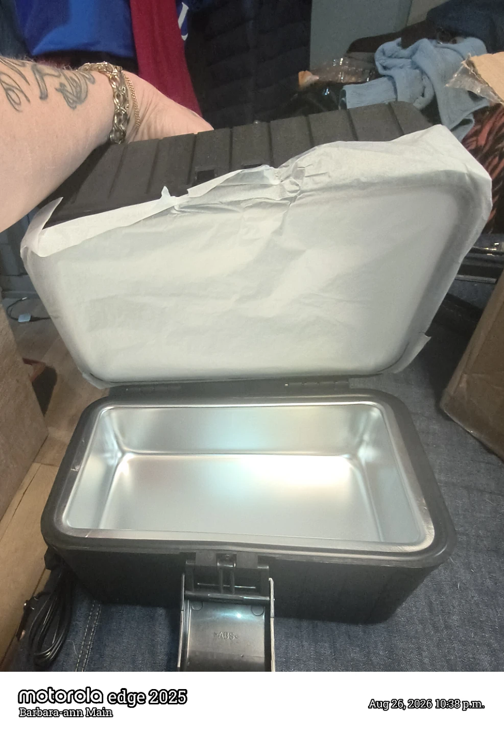Koolatron 12V Portable Cooler/Warmer - photo 4
