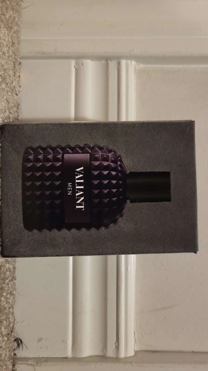 Selling 5 brand-new fragrances, all 100ml / 3.4 FL OZ: - photo 3
