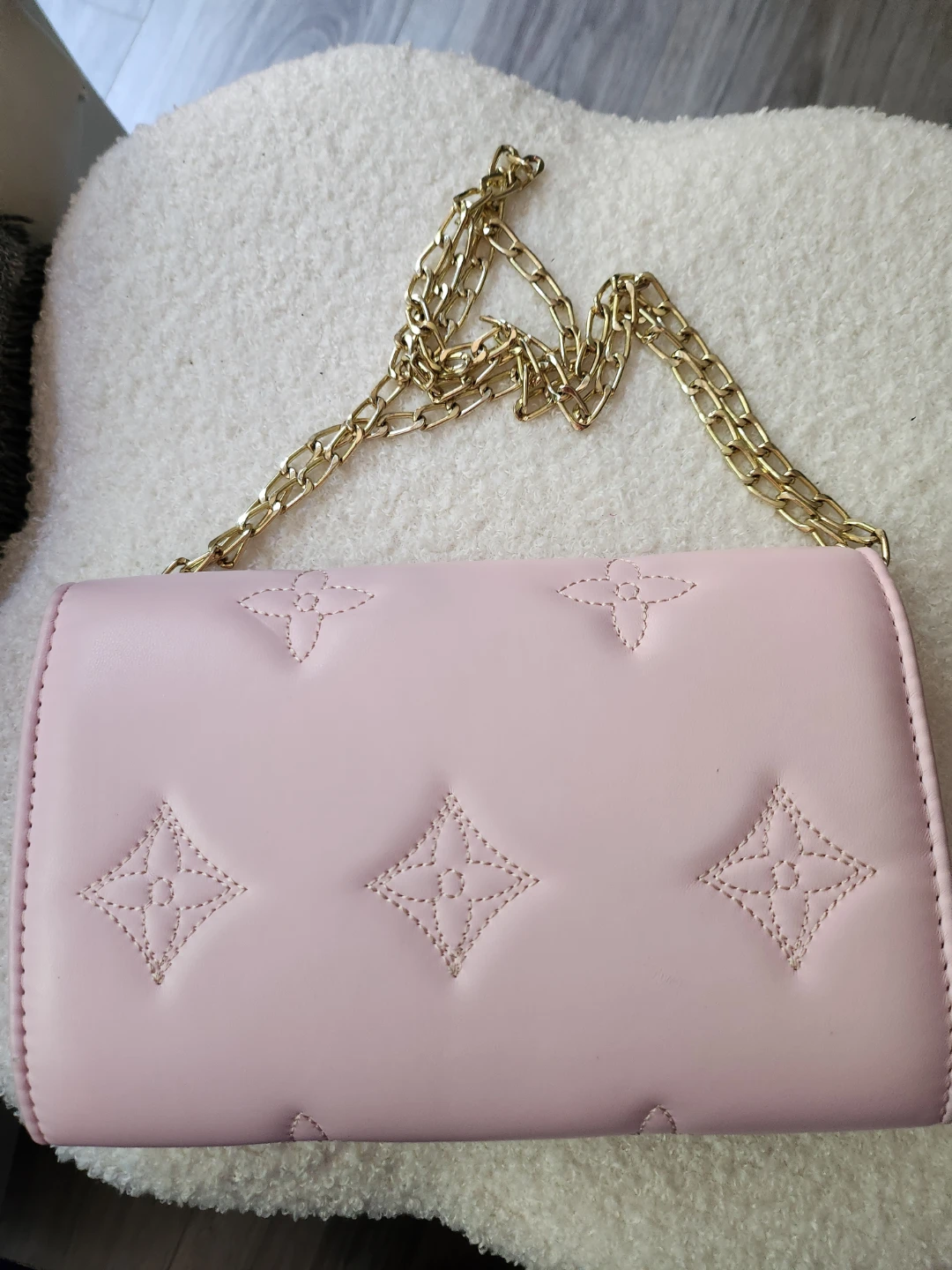 Louis Vuitton Crossbody Purse - photo 2